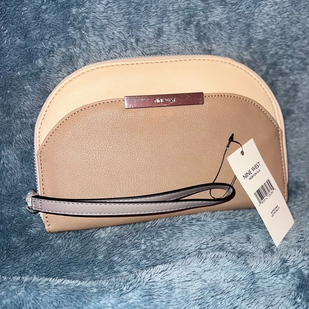 Nine West Wristlet